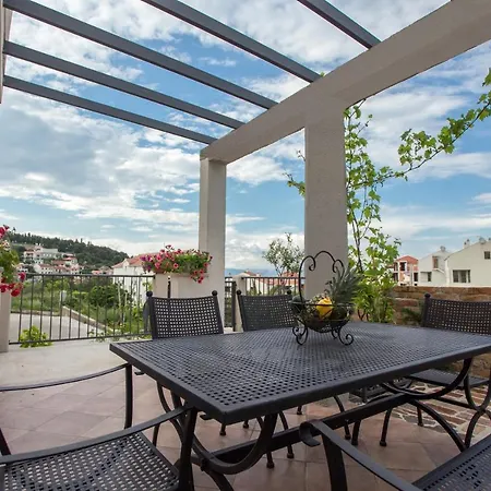 Daire Meri Lux Sutivan